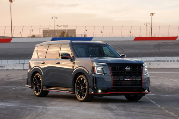 Essai du Nissan Armada III NISMO 2026 : Puissant SUV tout-terrain haut de gamme Photo 1