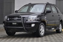 Kia Sportage 2004-2010 Pare-buffle WT018 Noir (Inox) photo 1