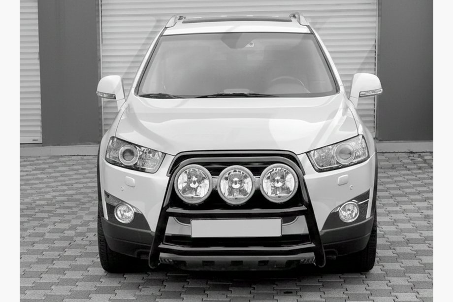 Chevrolet Trax 2012-2023 Barre Avant WT018 Noire (Inox) Image