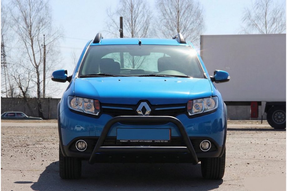 Renault Sandero 2013-2022 Barre Avant WT006 Noire (Inox) Image