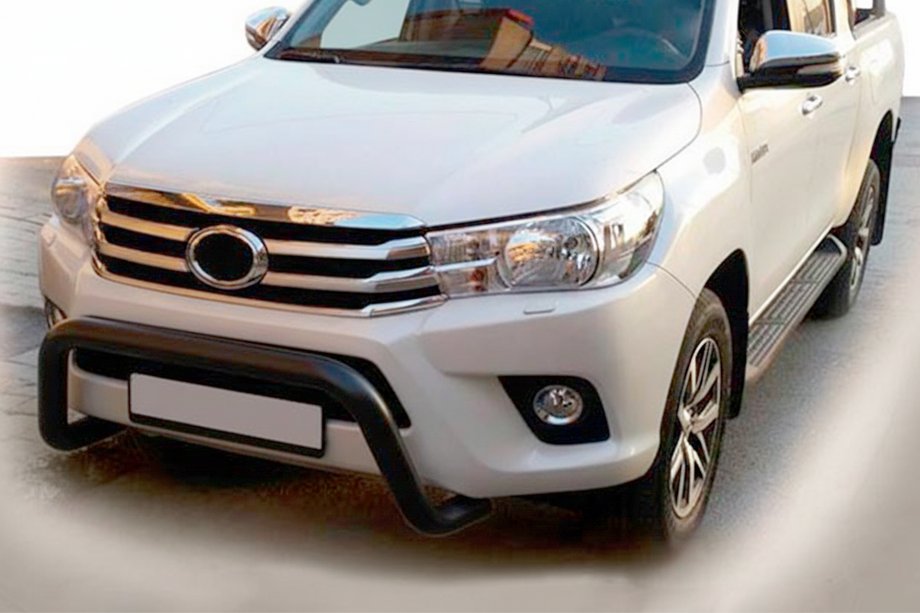 Toyota Hilux 2015- Protection Avant WT009 Noir (Inox) Image