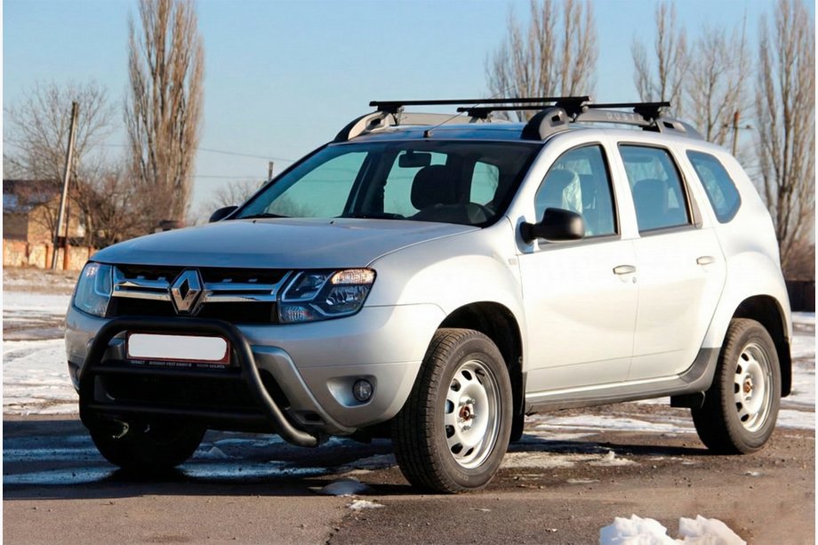 Dacia Duster 2008-2018 Pare-buffle WT022 Noir (Inox) Image