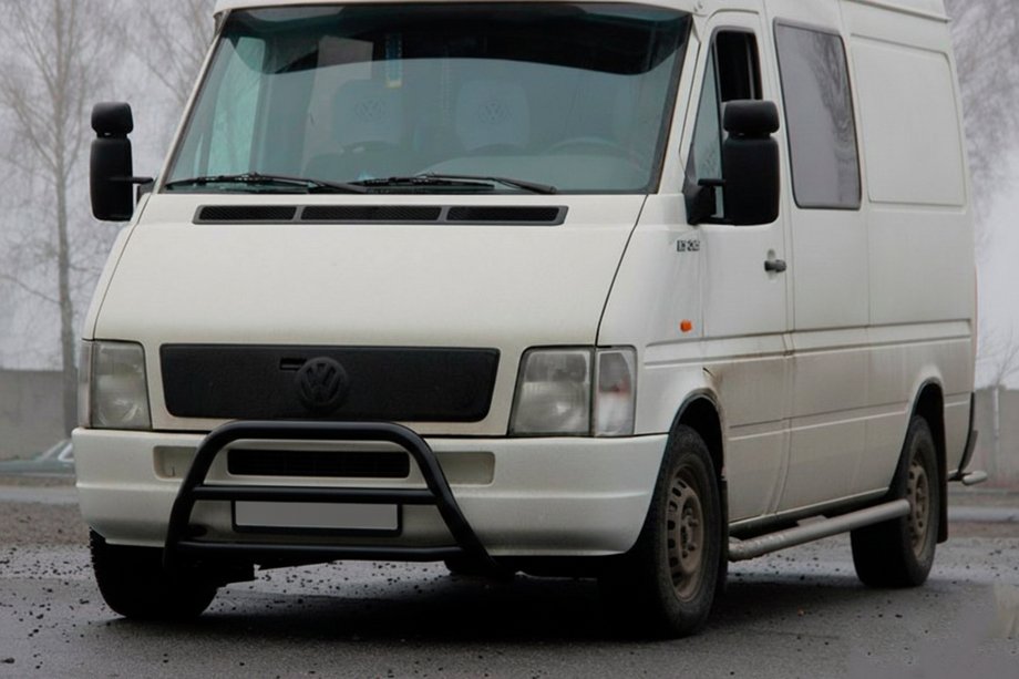Volkswagen LT 1995-2006 Pare-buffle WT022 Noir (Inox) Image