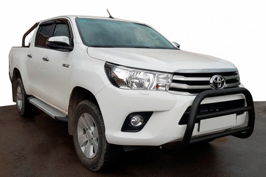 Toyota Hilux 2015- Pare-buffle WT007 Noir (Inox) Image