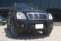 SsangYong Rexton I 2001-2017 Pare-buffle QT006 Noir (Inox) photo 3