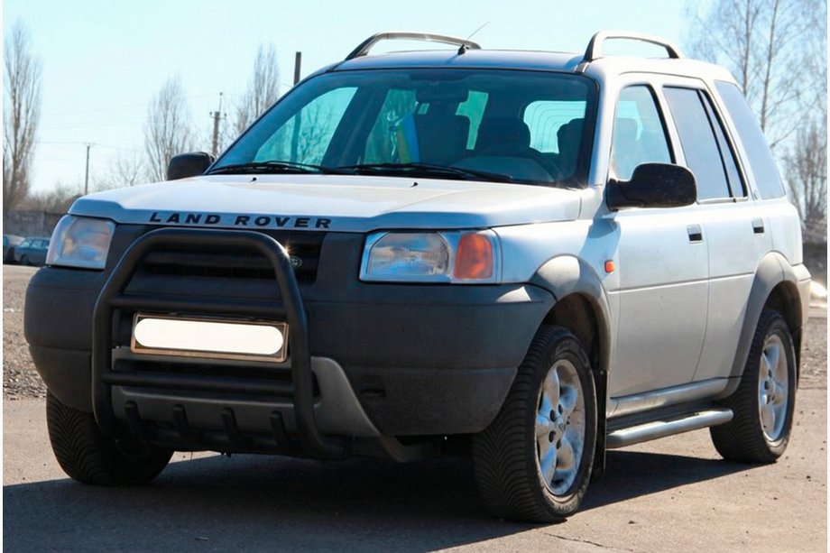 Land Rover Freelander I 1997-2006 Pare-buffle QT007 Noir (Inox) Photo 3
