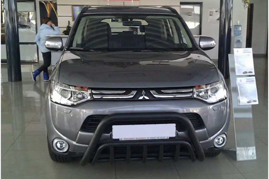 Mitsubishi Outlander 2012-2021 Pare-buffle WT002 Noir (Inox) Image