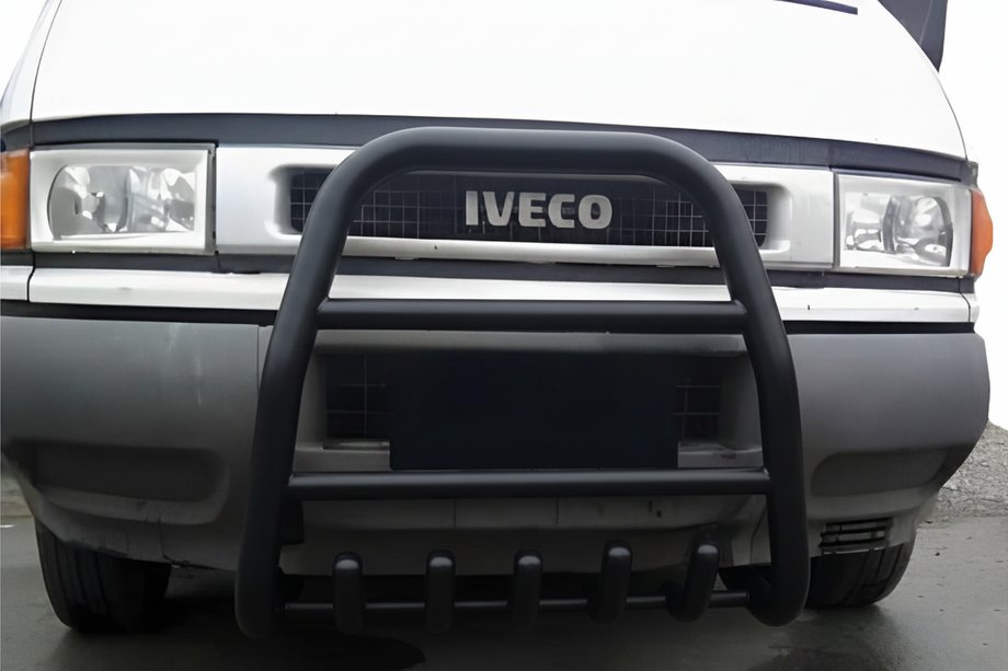 Iveco Daily 1999-2006 Pare-buffle QT007 Noir Image