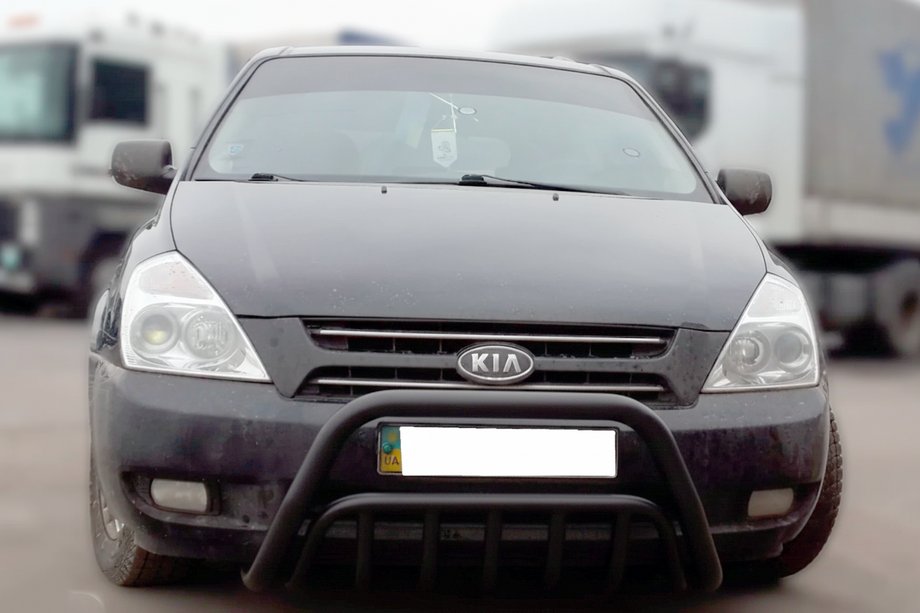Kia Carnival 2002-2013 Barre Avant WT002 Noire (2006-2013, Inox) Image