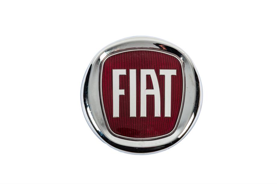 Fiat Emblème (Rouge, avec Fixation) 120 mm Image