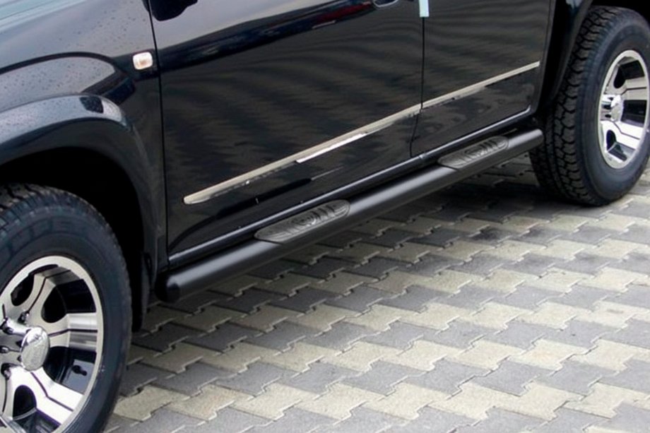 Kia Carens 1999-2012 Barres Latérales Black (Inox) Image