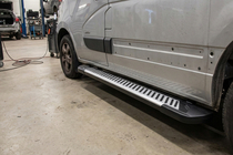 Renault Master 2011-2023 Marchepieds Latéraux Line (2 pcs, Aluminium) photo 1