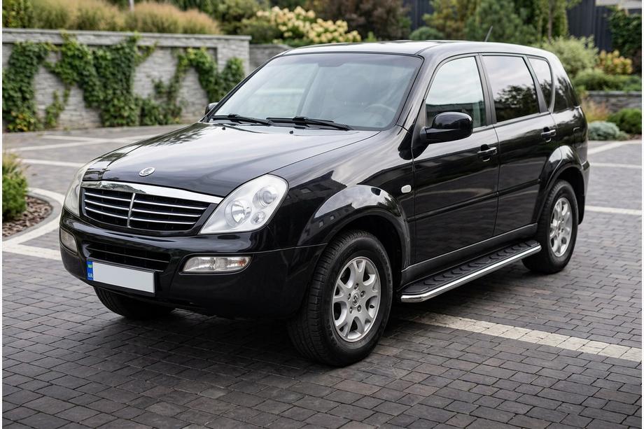 SsangYong Rexton I 2001-2017 Marchepieds Latéraux Maydos V1 (2 pcs, Aluminium & Inox) Image