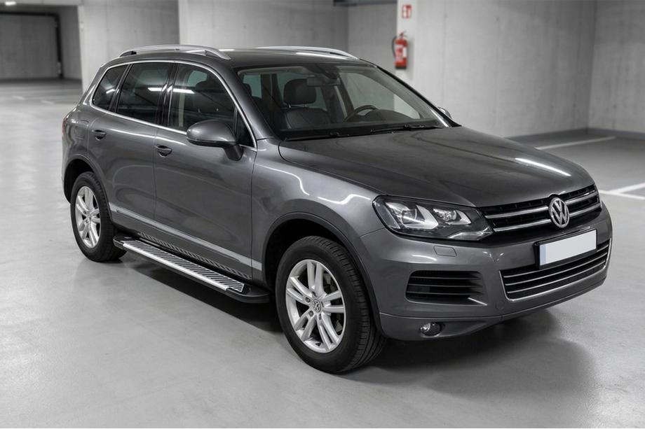 Volkswagen Touareg 2010-2018 Marchepieds Latéraux Line (2 pcs, Aluminium) Image