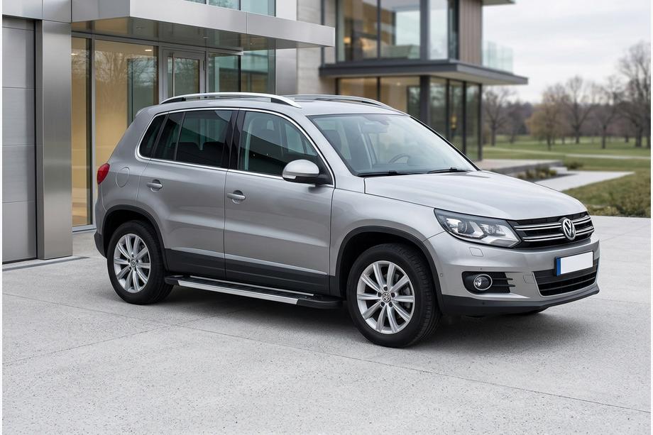 Volkswagen Tiguan 2007-2016 Marchepieds Latéraux RedLine V1 (2 pcs, Aluminium) Image