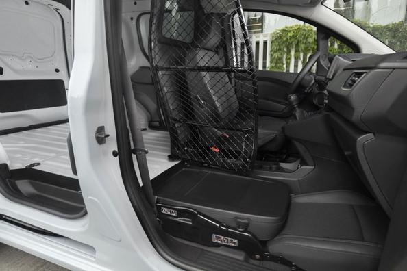 Nissan Townstar Van : Fourgon utilitaire compact pour la ville Photo 6