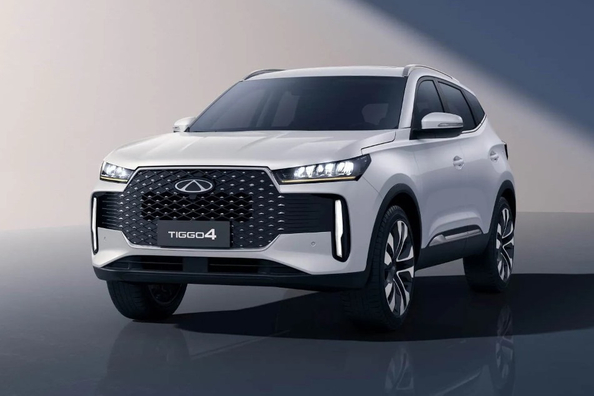 Essai du Chery Tiggo 4 (2025) : crossover urbain compact