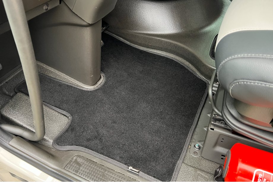 Volvo FH 2012– Tapis de sol textile Deluxe (Noir) Image