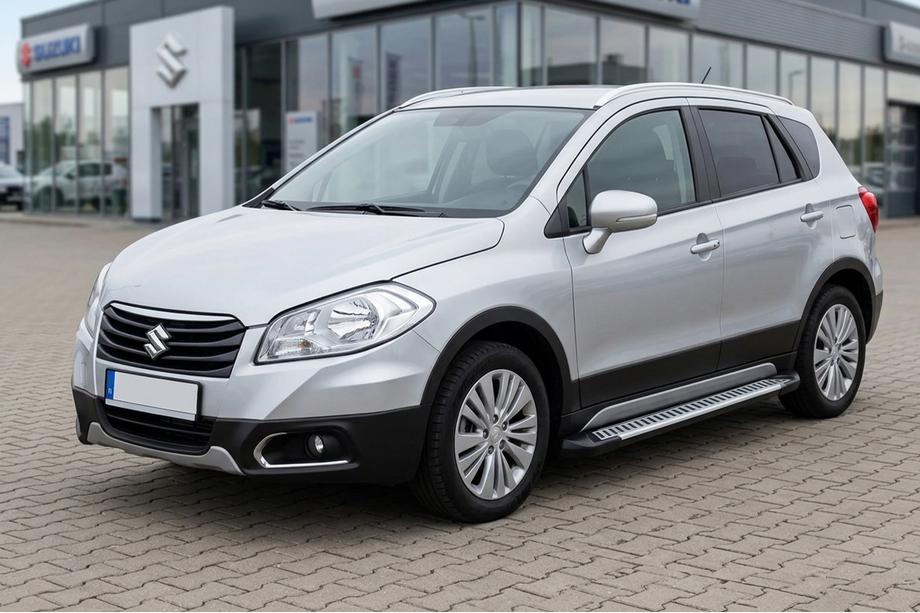 Suzuki SX4 S-Cross 2013-2016 Marchepieds Latéraux Line (2 pcs, Aluminium) Image