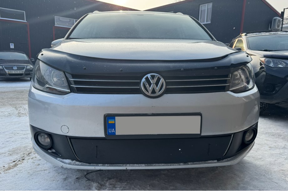 Volkswagen Touran 2010-2015 Cache grille d'hiver (inférieur) Photo 5