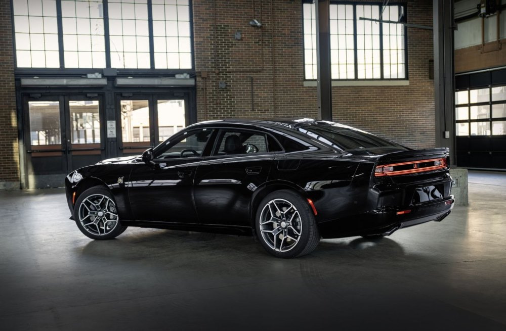 Dodge Charger VIII à quatre portes : essai du muscle car moderne