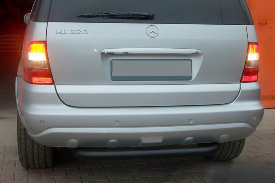 Mercedes ML W163 1997-2005 Arceau Arrière AK006 Noir (Inox) Image