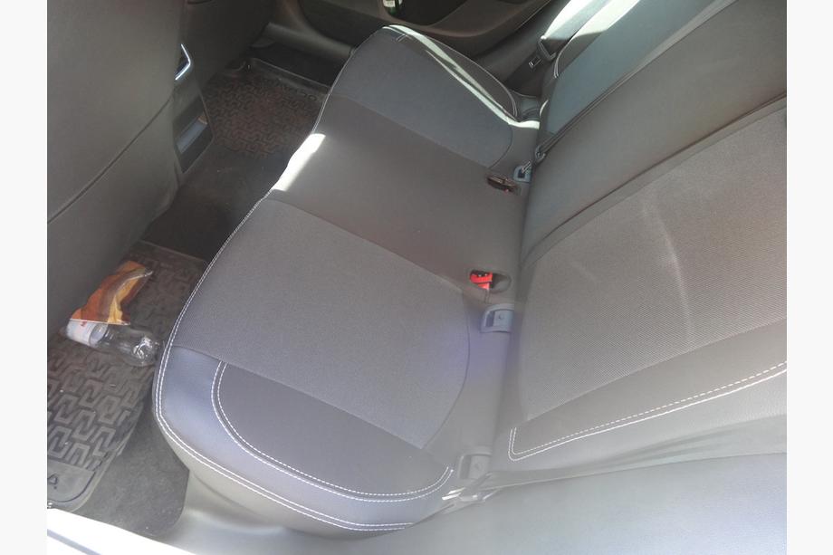 Skoda Octavia III A7 2013-2019 Housses de Sièges Auto (Similicuir↗Tissu, Premium) Photo 28