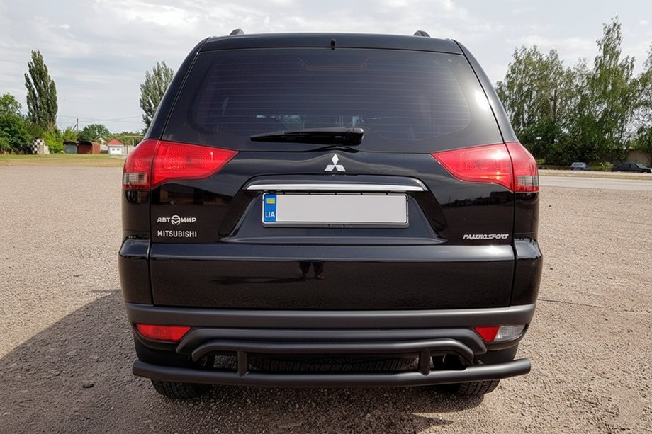 Mitsubishi Pajero Sport 2008-2015 Protection arrière AK002-2 Noir (2 pcs, inox) Photo 1