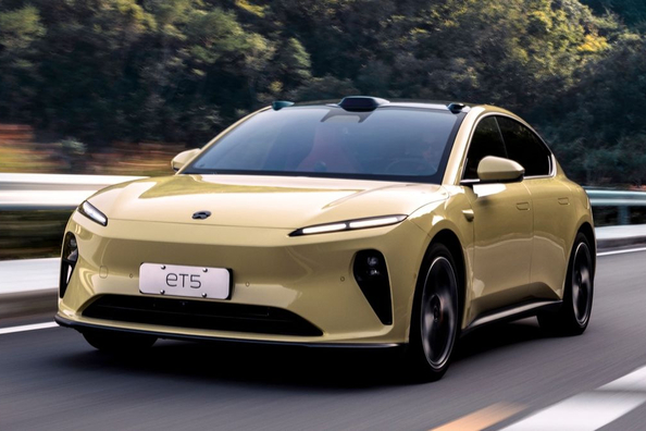 Essai du NIO ET5 : Berline électrique intelligente avec jusqu’à 1000 km d’autonomie Photo 2