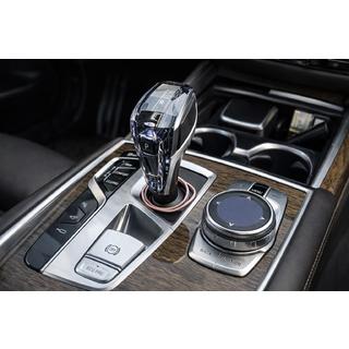 Kit d’éléments en cristal pour intérieur (sélecteur de boîte auto + boutons) BMW Série 5 G30/G31 2017–2023 photo 1