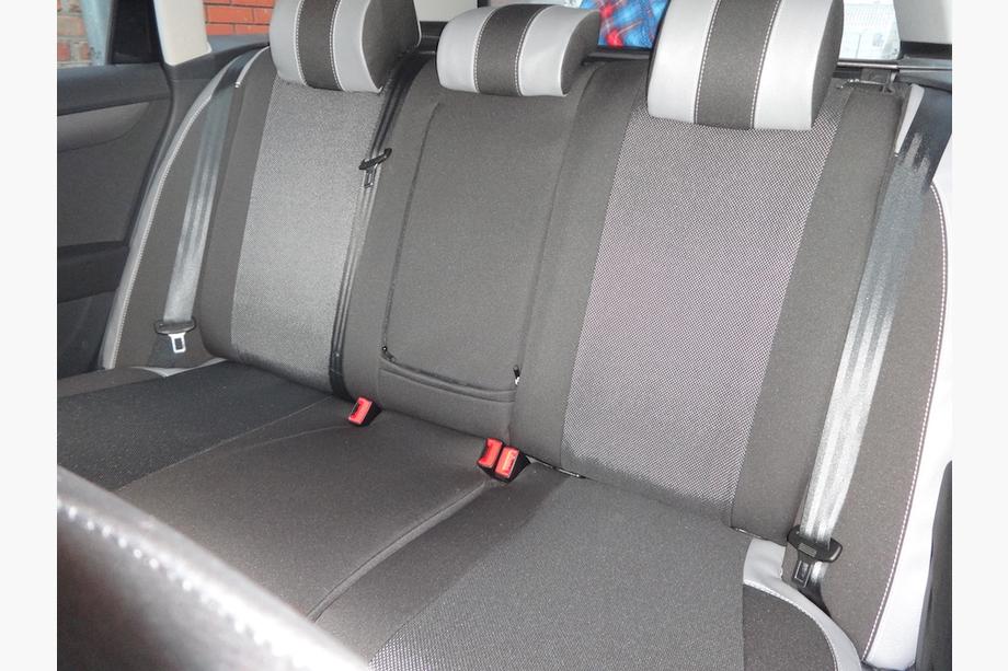 Volkswagen Passat B7 2012-2015 Housses de Sièges Auto (Similicuir↗Tissu, Premium) Photo 5