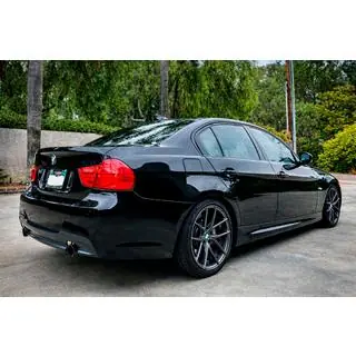 Kit carrosserie M-Sport (pour E90 2008-2011) photo 3