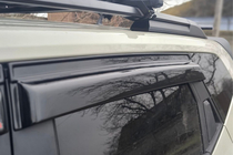 Dacia Duster 2024- Déflecteurs de vitres EuroCap (4 pcs) photo 3