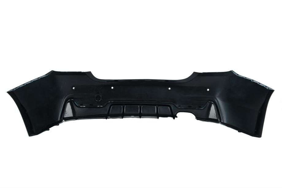BMW 4 Series F32/F33/F36 2012-2020 Pare-chocs arrière avec diffuseur pour double sortie d’échappement d’un seul côté M-Sport Photo 4