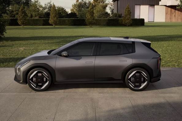 Kia EV4 Hatch 2025 : une compacte electrique abordable avec une grande autonomie Photo 2