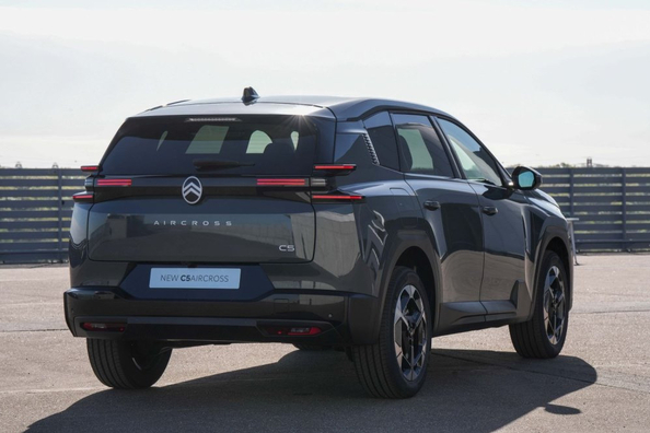 Citroën C5 Aircross Plug-in Hybrid (2025) : essai du crossover hybride rechargeable Photo 3