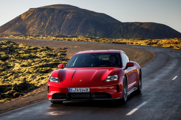 Porsche Taycan GTS (Y1A, 2024) : caractéristiques techniques, équipements et design Photo 1