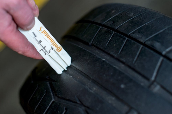 Pourquoi les pneus de voiture s'usent : causes et comment l'eviter Photo 1