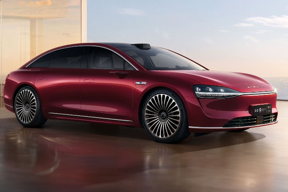 Stelato S9 EV : la berline électrique phare de Huawei