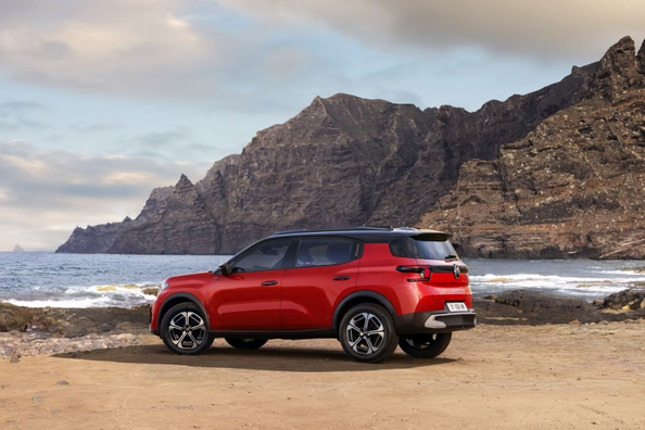 Citroën C3 Aircross : crossover familial compact alliant confort Photo 2