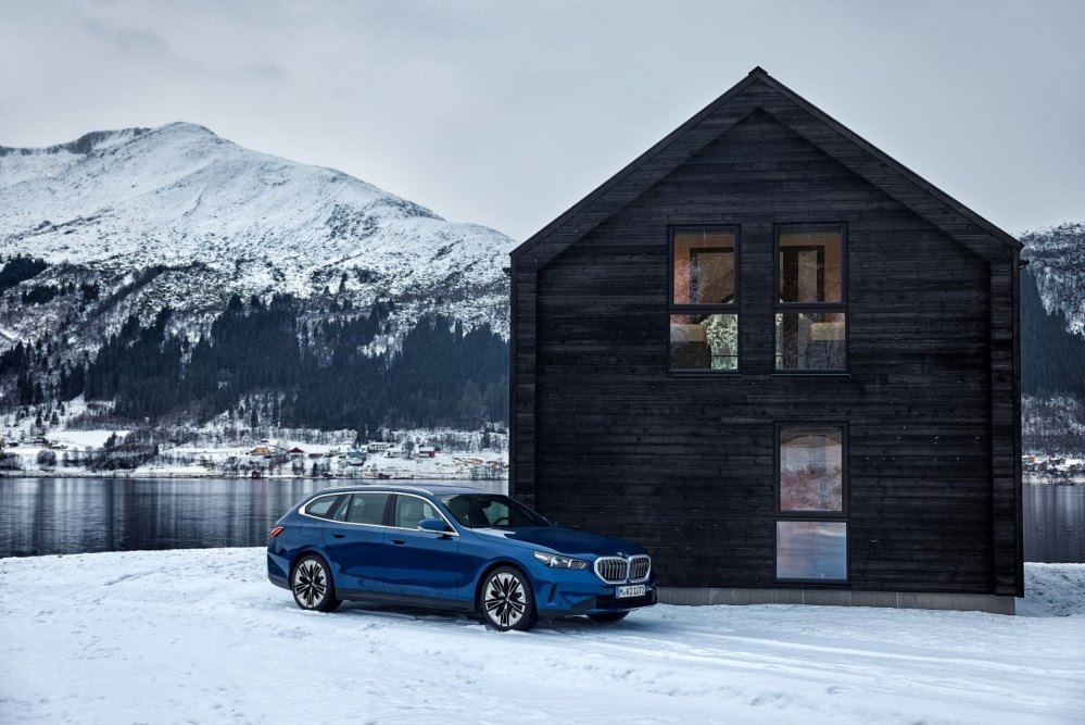BMW 5 Series Touring (G61) : break business au confort premium