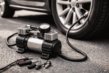 Pourquoi le compresseur de voiture gonfle mal : causes et solutions photo 1