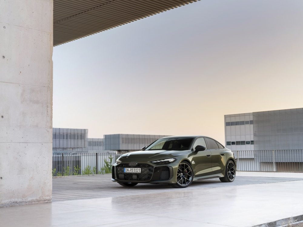 Essai de la berline Audi RS5 : puissant hybride rechargeable Audi Sport