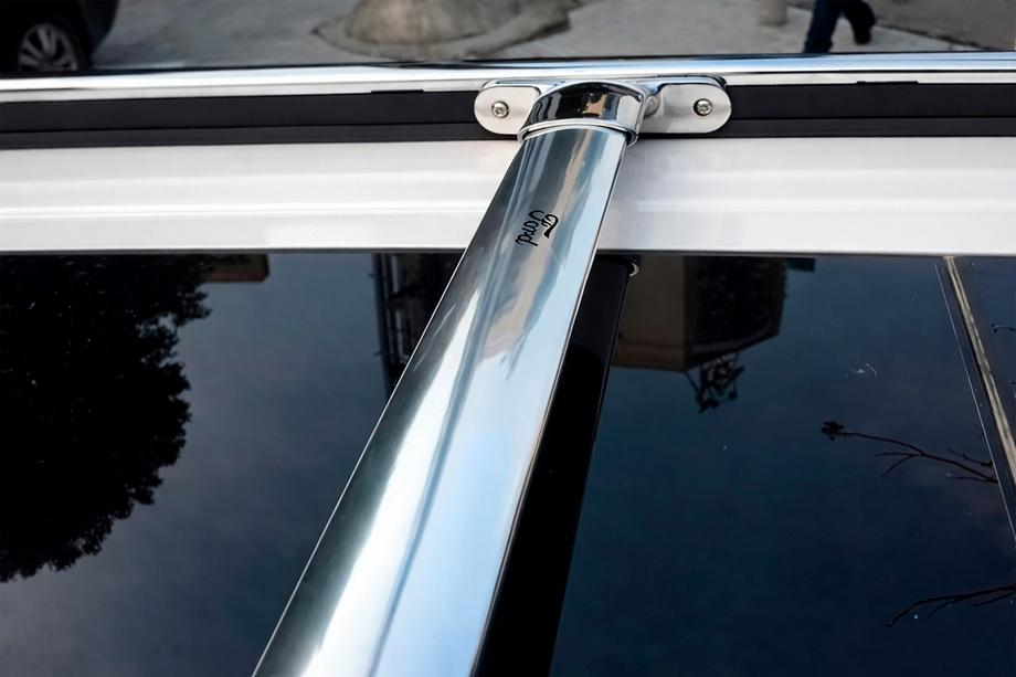 Ford Explorer 2011-2019 Barres de toit transversales pour rails intégrés OEM (2016-2019, 2 pcs) Chrome Photo 3