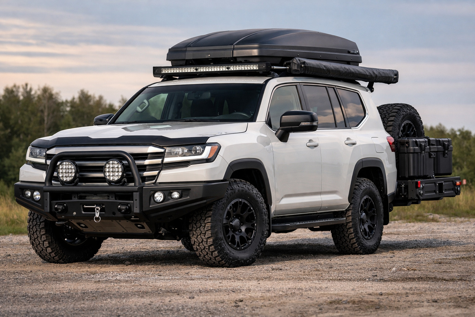 Plan de modifications à petit budget pour Toyota Land Cruiser 300 : ce qu’on ressent au quotidien
