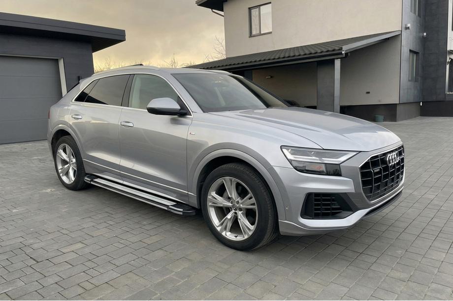 Audi Q8 2018- Rainbow Marchepieds latéraux (2 pcs, Aluminium) Image