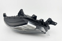 Mitsubishi L200 2015-2024 Phare avant (2019-2024, droit) photo 2