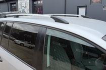 Volkswagen Touran 2010-2015 Barres de toit chromées photo 3