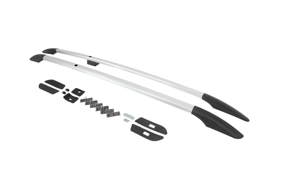Volkswagen Touran 2010-2015 Barres de toit chromées Pieds Métalliques Photo 4