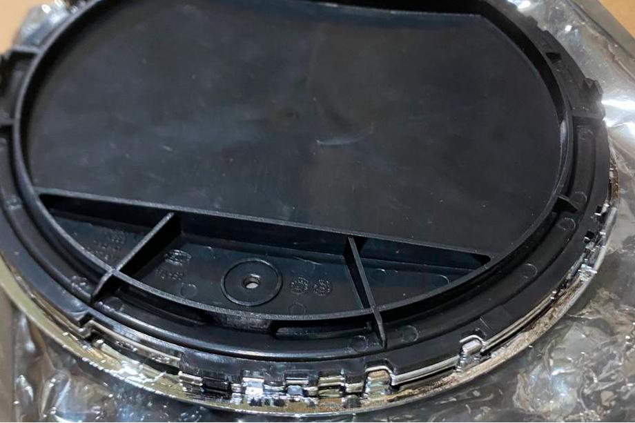 Mercedes GLE/ML class W166 2011-2018 Déstockage emblème avant sous verre, contour chromé a0008880111 (pour GLE) Photo 4